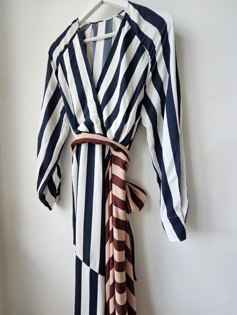 Reiss Nola Colourblock Asymmetric Stripe Midi Dress - Picture 15 of 16